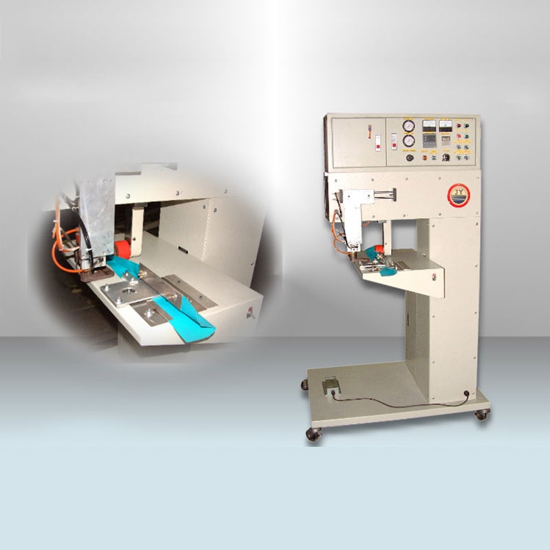 Automatic feeding hot air sealing and sealing machine-JY-2609B
