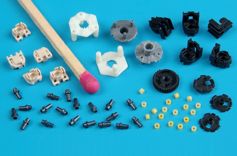 Micro Injection Parts